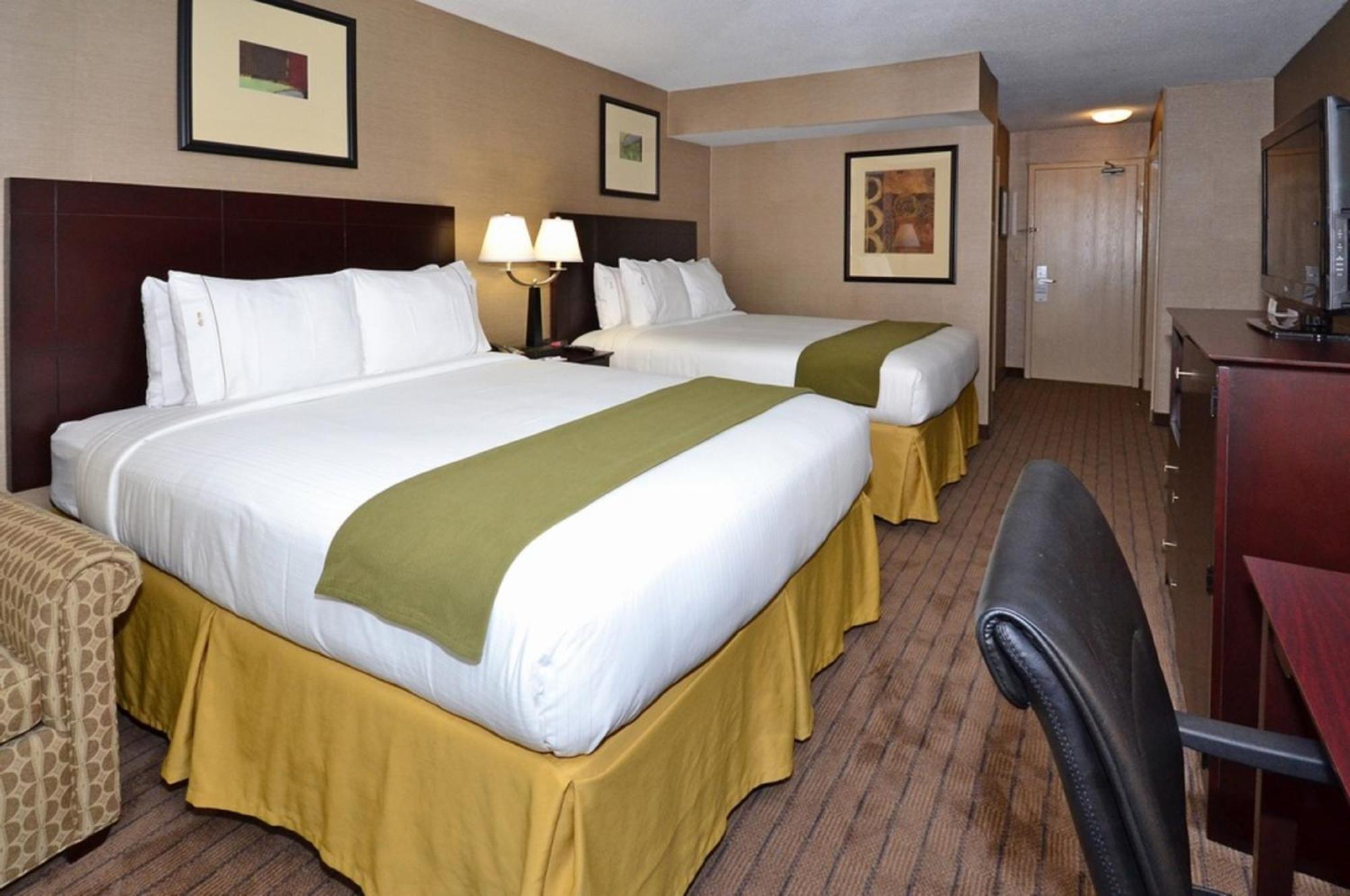 Holiday Inn Express Boston Brockton By Ihg Exterior foto